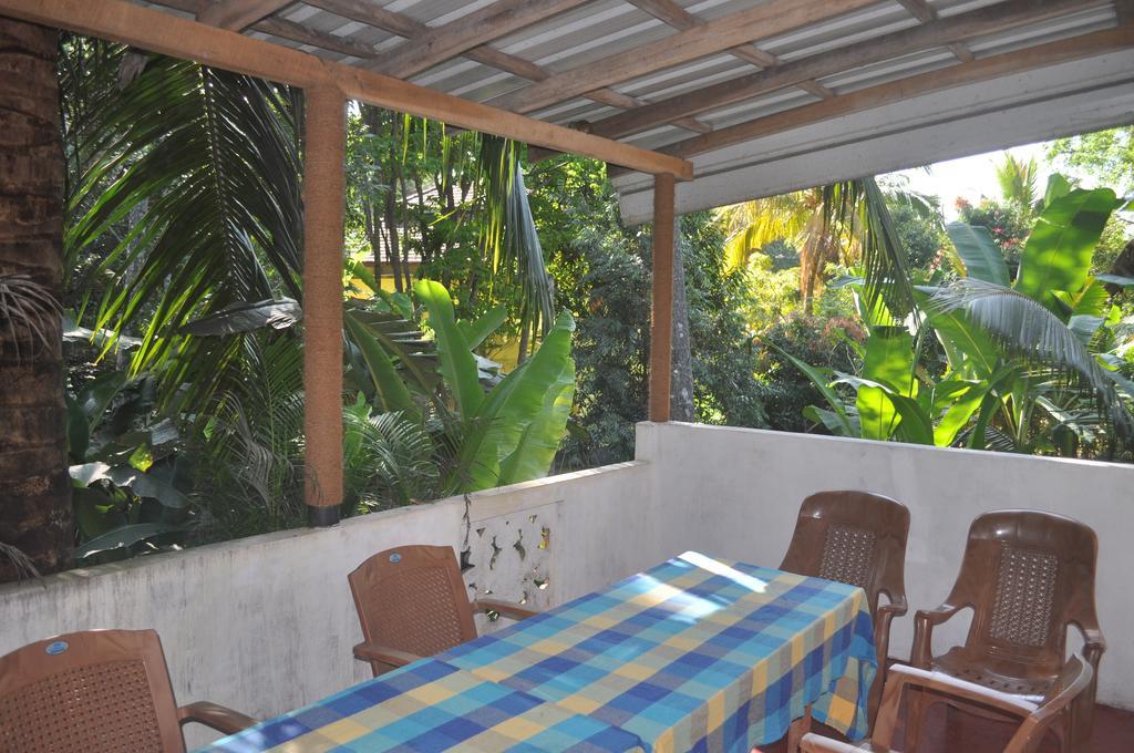 Hansa Villa Unawatuna Buitenkant foto
