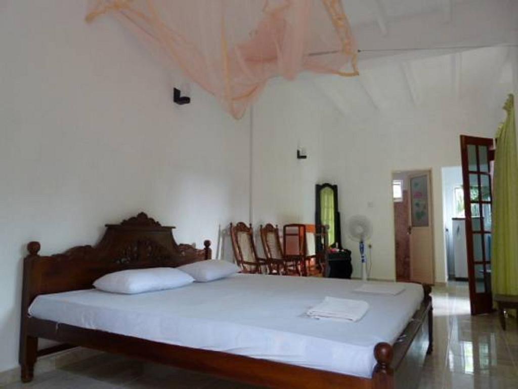 Hansa Villa Unawatuna Buitenkant foto