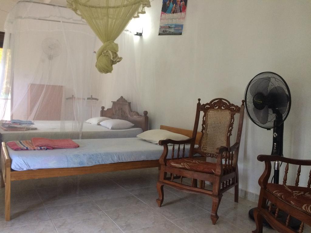 Hansa Villa Unawatuna Buitenkant foto