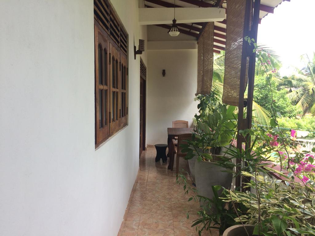 Hansa Villa Unawatuna Buitenkant foto