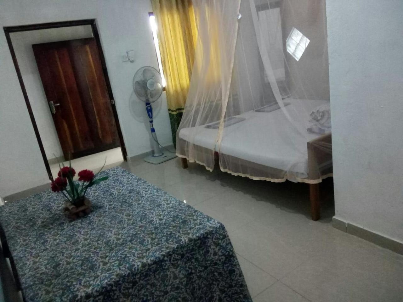 Hansa Villa Unawatuna Buitenkant foto